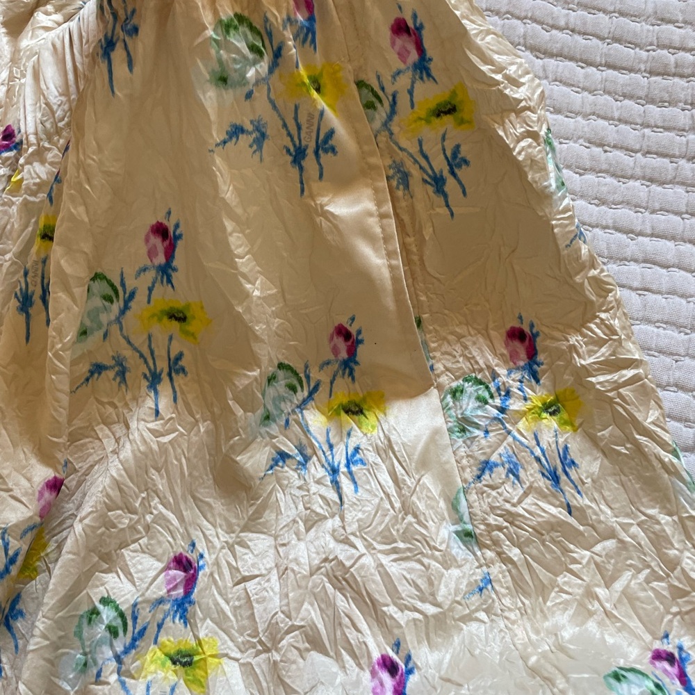 Ganni, Crinkle Floral Skirt, size 40 (DK) - Picture 2 of 3